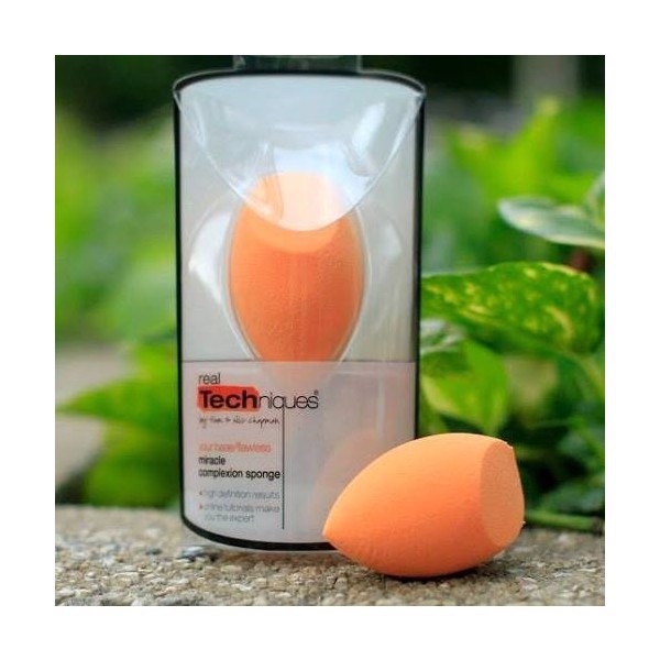 Mút Tán Nền Real Techniques Miracle Complexion Sponge