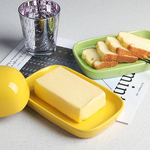Đĩa gốm SWEEJAR có nắp đậy dùng đựng bơ tiện lợi