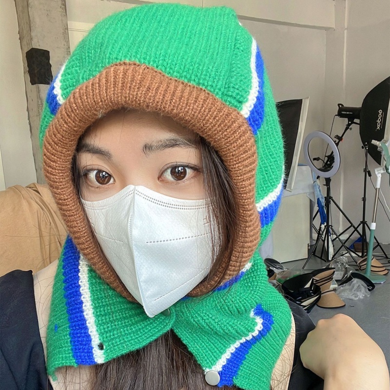 Mũ beanie Trùm Tai Giữ Ấm Thời Trang Cho Nữ