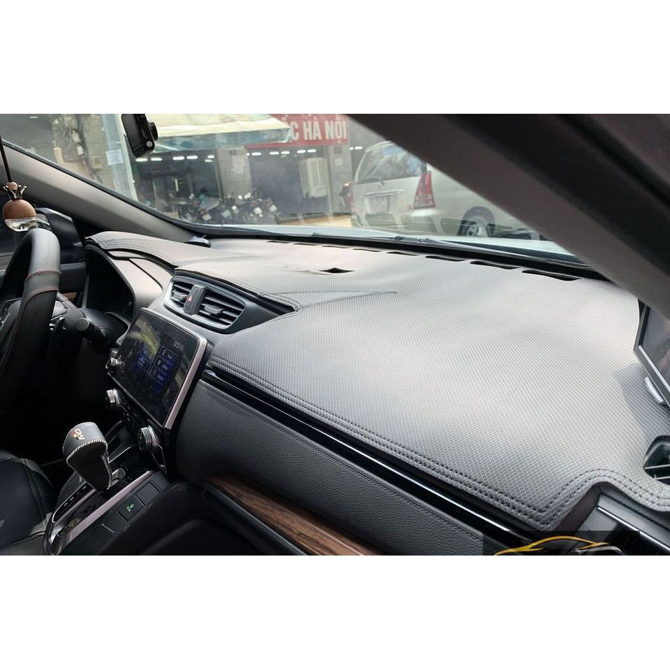 Thảm Taplo Da Carbon Xe Ford Focus Màu Đen có chống trượt