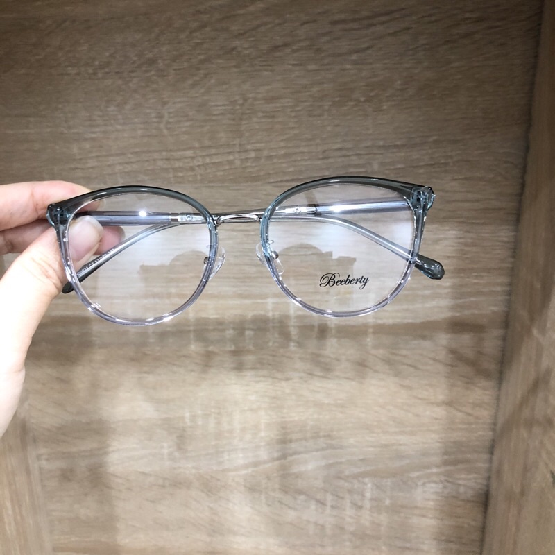 Gọng tròn dáng mắt mèo nhẹ cao cấp