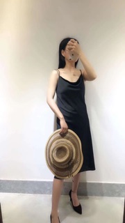 VÁY LỤA CỔ ĐỔ VICS