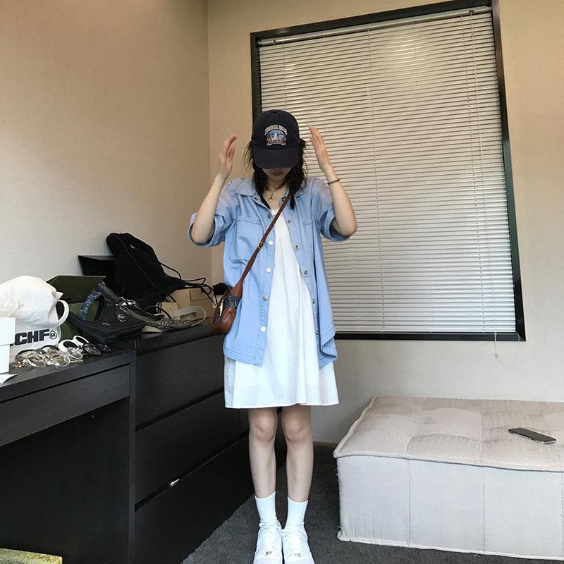 Đầm Hai Dây Mỏng Dáng Rộng Ngắn Màu Trắng Phong Cách Thời Trang