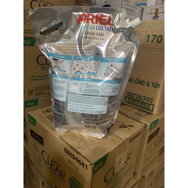 Nước giặt Ariel Túi 3,5 L Hương Nắng Mai