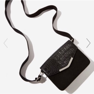 Túi đeo chéo xinh/ Letter bag