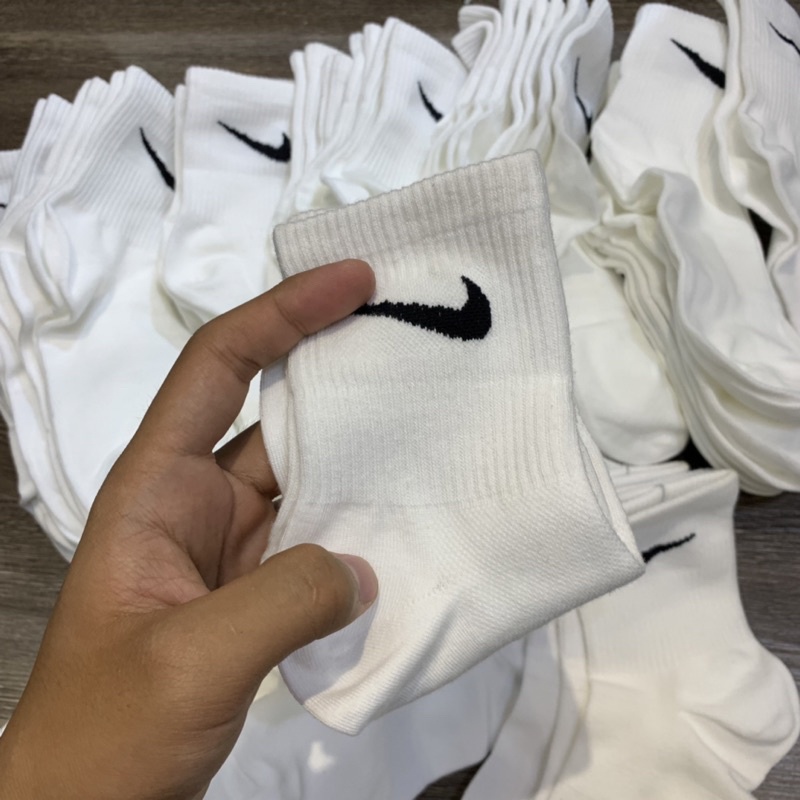 Tất thể thao cao cổ nam nữ BuiVintage, tất hàng Trung loại đẹp Bui Vintage