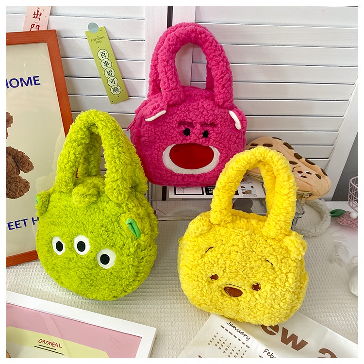 Túi Xách Tay Đựng Mỹ Phẩm Hình Gấu Pooh / Người Ngoài Hành Tinh Nhồi Bông Dễ Thương Cho Nữ