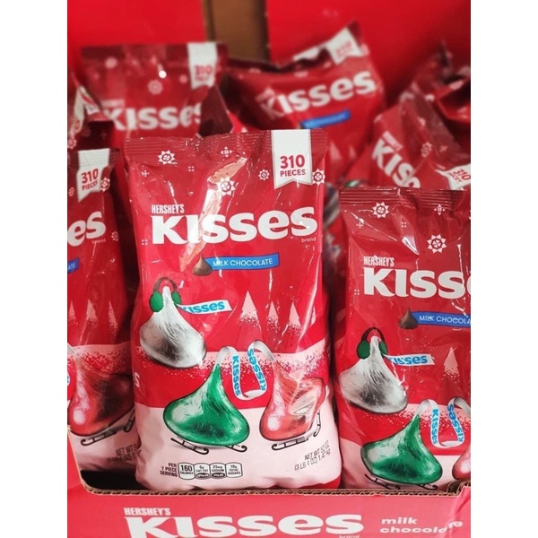 SOCOLA SỮA HERSHEY'S KISSES 1,47KG PHIÊN BẢN NOEL (310 viên)