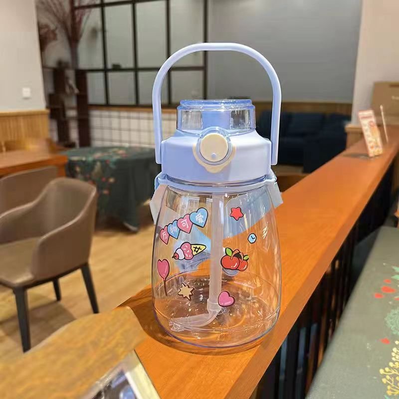 Bình Nước Trong Suốt 1.3L Có Dây Đeo Tặng Kèm Sticker