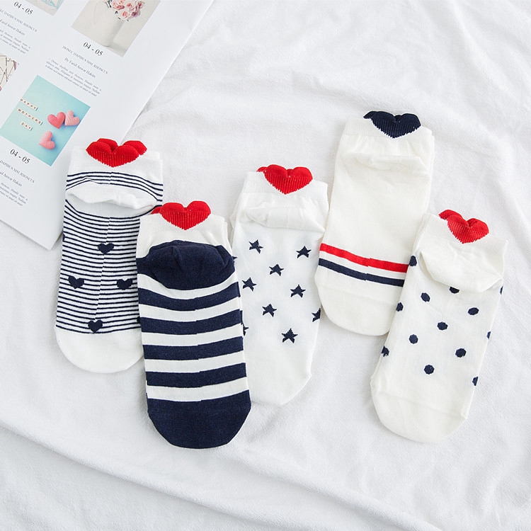 Vớ cotton nữ in hình trái tim dễ thương