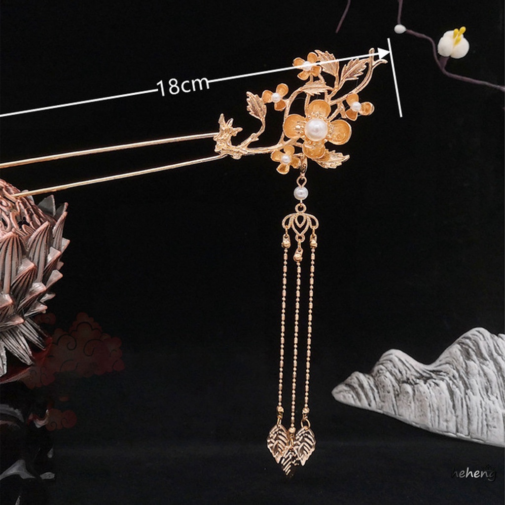 Trâm cài tóc đính ngọc trai và tua rua phong cách Trung Hoa cổ điển và truyền thống