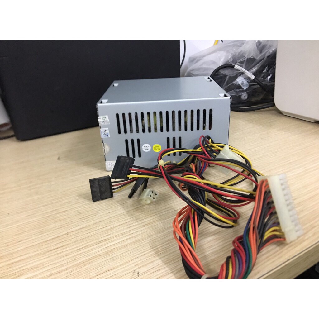 Nguồn máy tính thường bóc case máy tính cũ