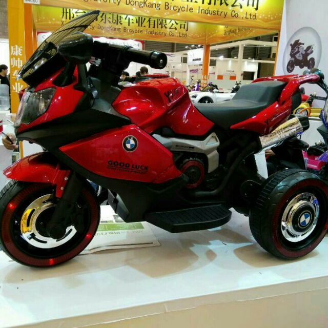 Xe máy điện 3 bánh cho bé