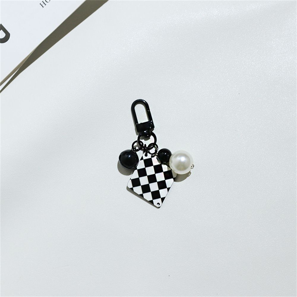 LANFY Retro Acrylic Keychain Gifts Earphone Case Chain Leather Key Rings Heart Cartoon Lattice Girl Female Bag Pendant Key Lanyard Small Gift Women Car Keyring