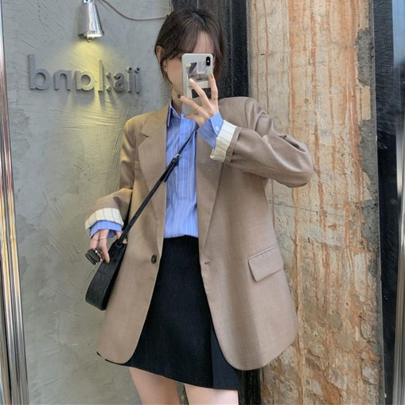 Blazer tay kẻ