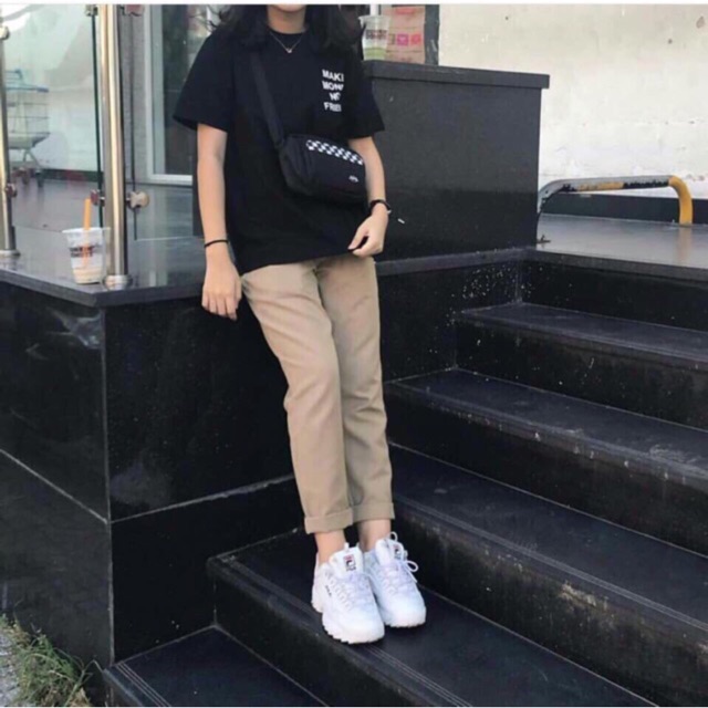 QUẦN KAKI TRƠN ỐNG SUÔNG
