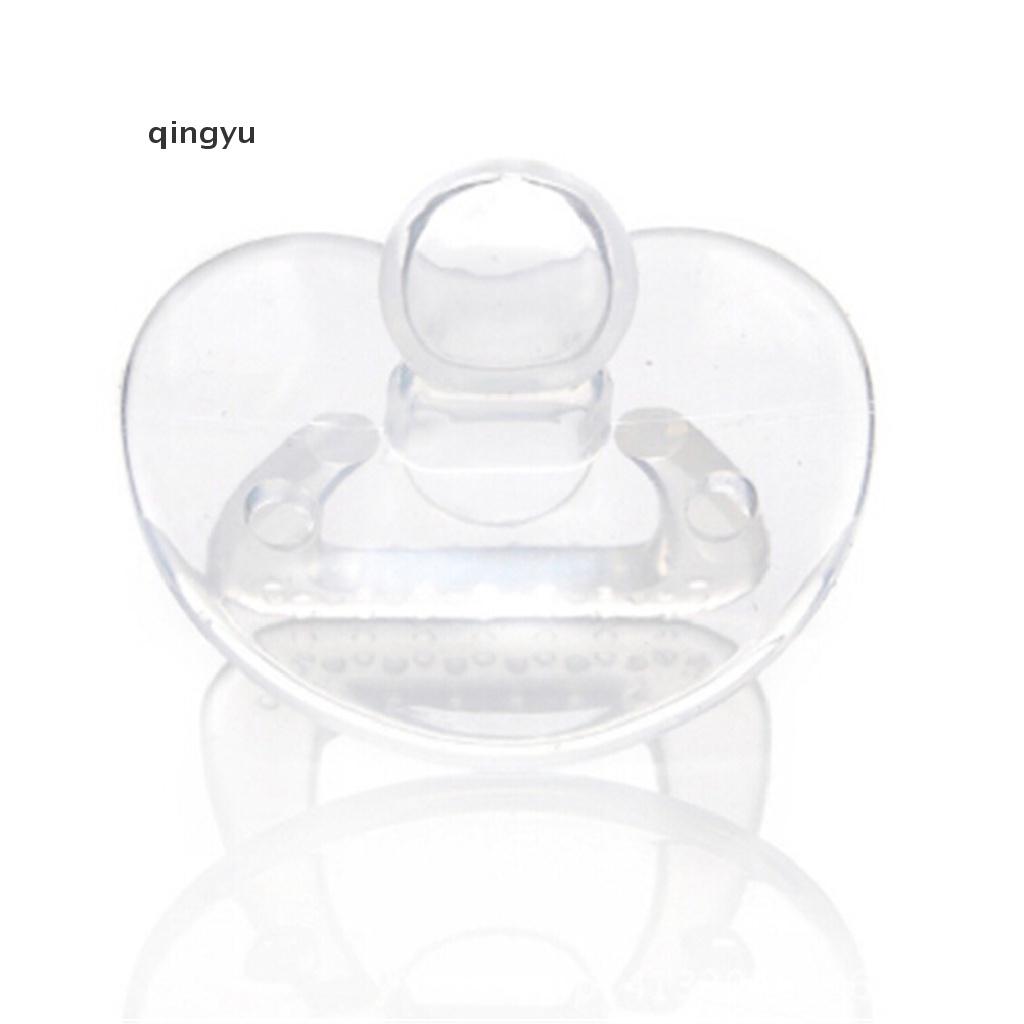 Núm Ti Giả Tròn Phẳng Bằng Silicon An Toàn Trong Suốt Cho Bé Sơ Sinh