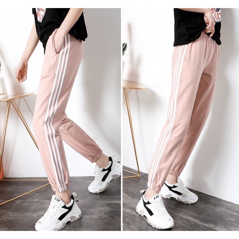 [Freeship Extra] Quần Jogger Kaki 3 sọc - Dáng Suông Unisex Nam Nữ Couple Chất Kaki Mịn Đẹp | BigBuy360 - bigbuy360.vn