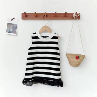 Mã 59096 váy kẻ ngang phối chân ren cho bé gái
