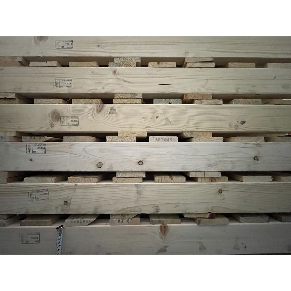 Pallet gỗ đẹp thanh lý - pallet hàng nhập
