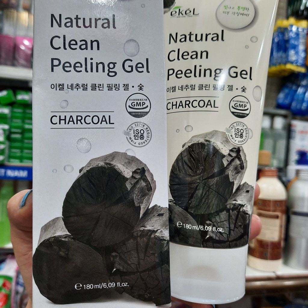 Gel Tẩy Tế bào Chết Than - Ekel Natural Clean Peeling Gel Charcoal 180ml
