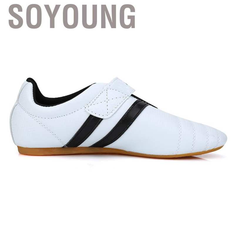 Giày Thể Thao Tập Võ Taekwondo Siêu Nhẹ Thoáng Khí Cho Người Lớn Và Trẻ Em