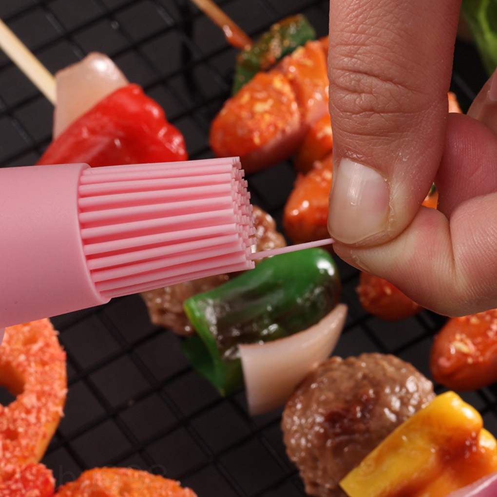 Bình Đựng Dầu Kèm Cọ Phết Bằng Silicone Trong Suốt Không Dính Chịu Nhiệt Dùng Làm Bánh Runbu998