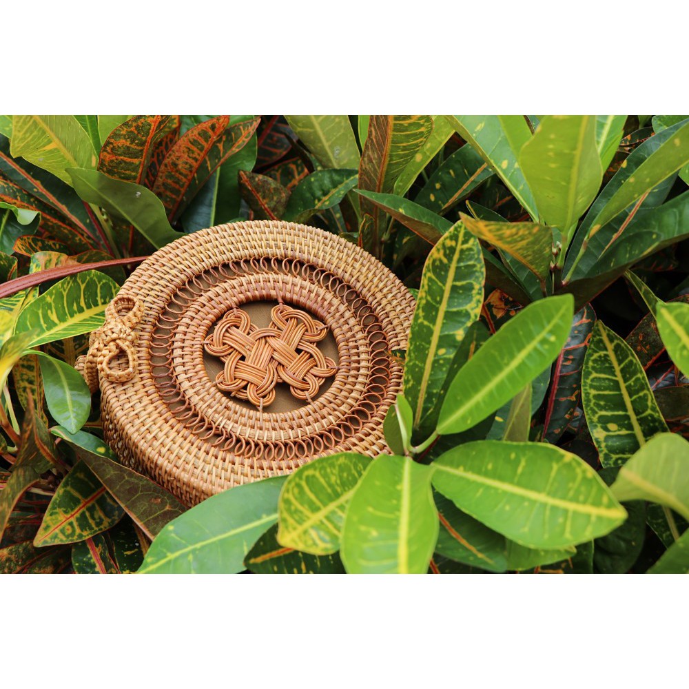 Túi cói tròn họa tiết cổ điển - Hàng y hình