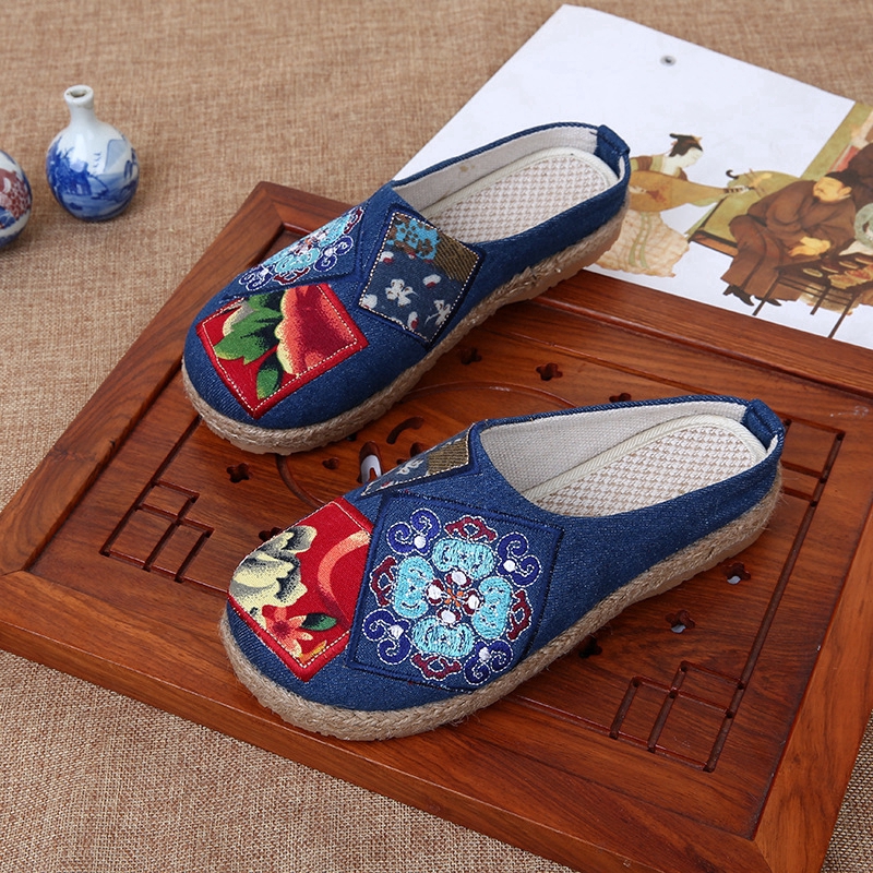 Giày lười IELGY thêu họa tiết thời trang dành cho nữ