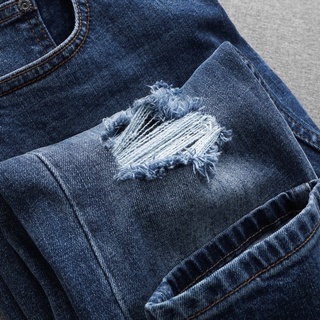 Quần Jean Nam Pullbear dư xịn onweb(form slimfit,chất vải co giãn,ống quần 15-18cm)