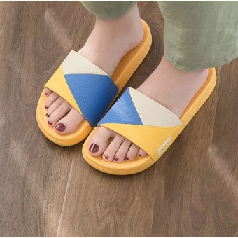 Dép nữ 3 miếng tam giác ghép lại in 3D form nhỏ 1 size 2F01