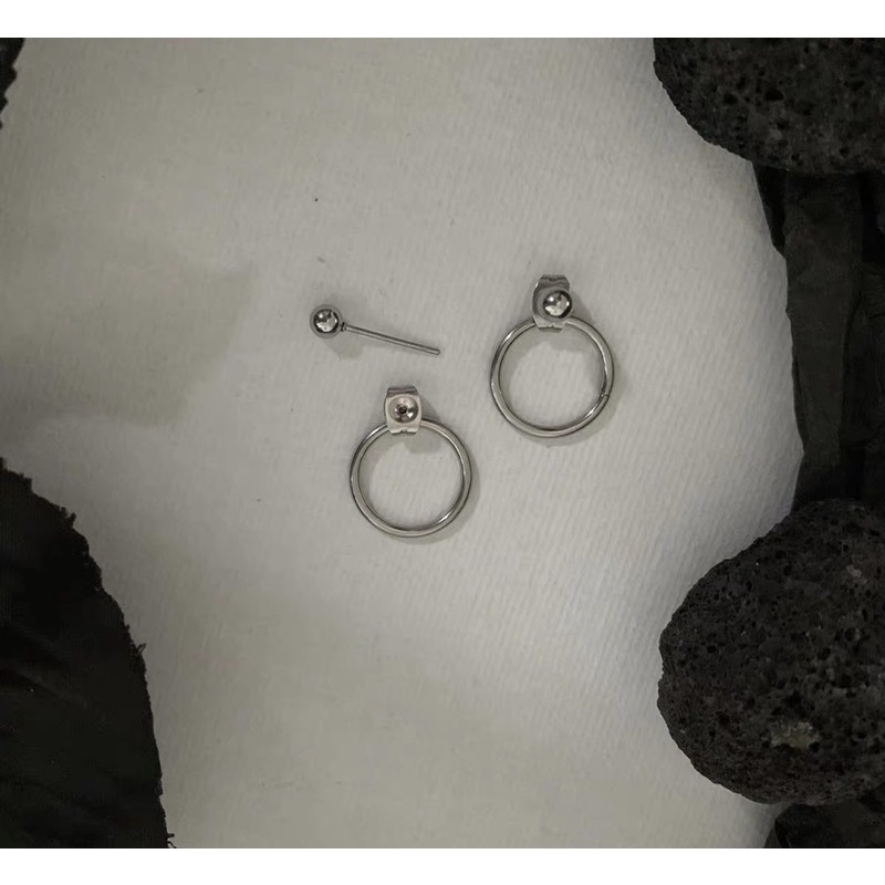 Khuyên tai thép titan không gỉ Tiểu Quỷ Vương Lâm Khải phong cách Hàn Quốc dành cho nam nữ Unisex