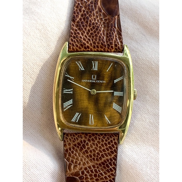Đồng hồ nam Universal cót tay