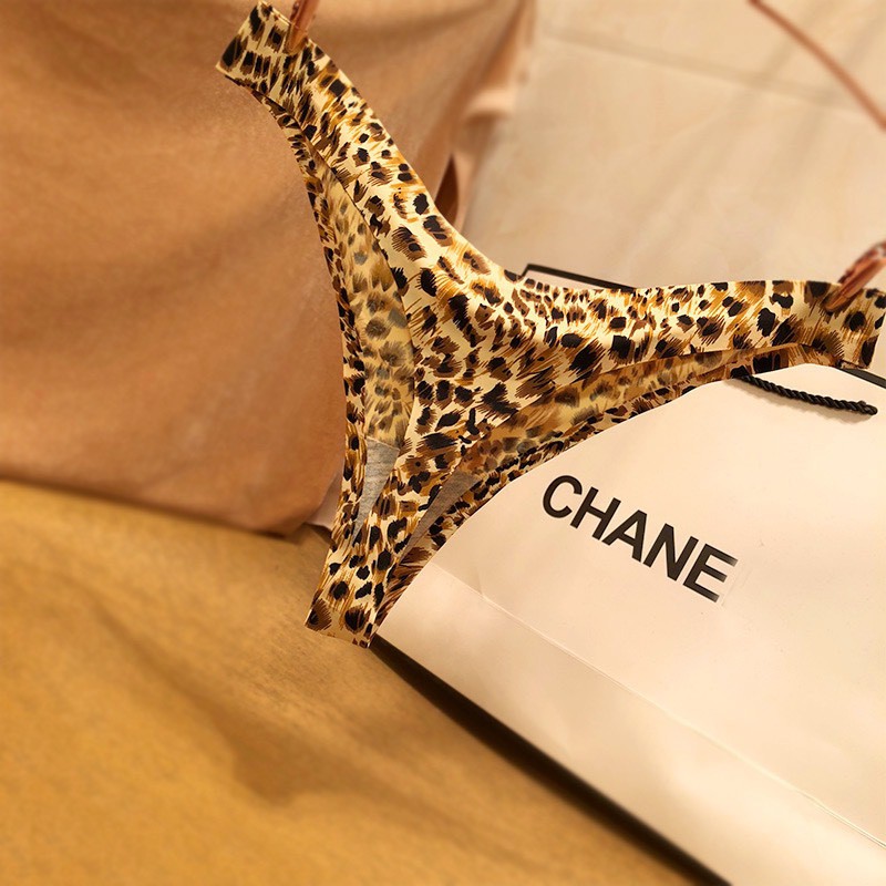 [Mã WASTDEP giảm 5K đơn bất kì] Quần lót nữ da báo đúc su thun lạnh siêu mỏng mát không viền lọt khe DOLLY SECRET QL034 | BigBuy360 - bigbuy360.vn