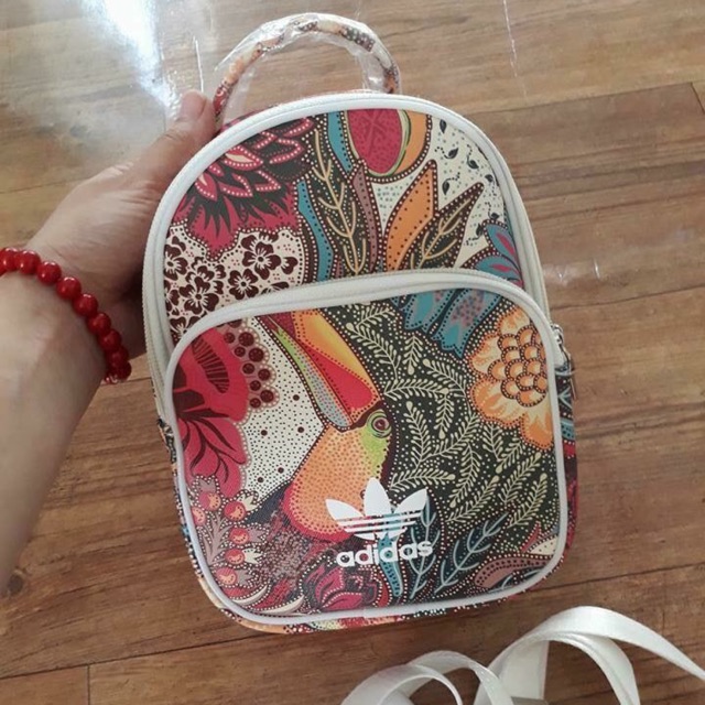 Balo addidas hoạ tiết hoa