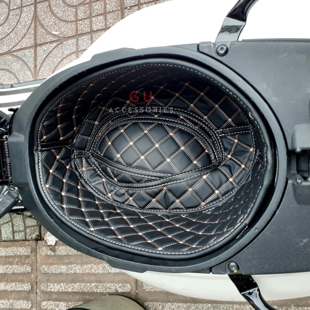 Lót cốp xe máy PIAGGIO VESPA SPRINT chất liệu da cao cấp chống nóng thiết kế có túi tiện dụng GU