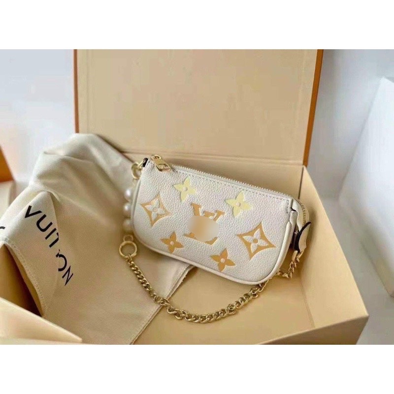 Túi kẹp nách lv dây xích có ngọc