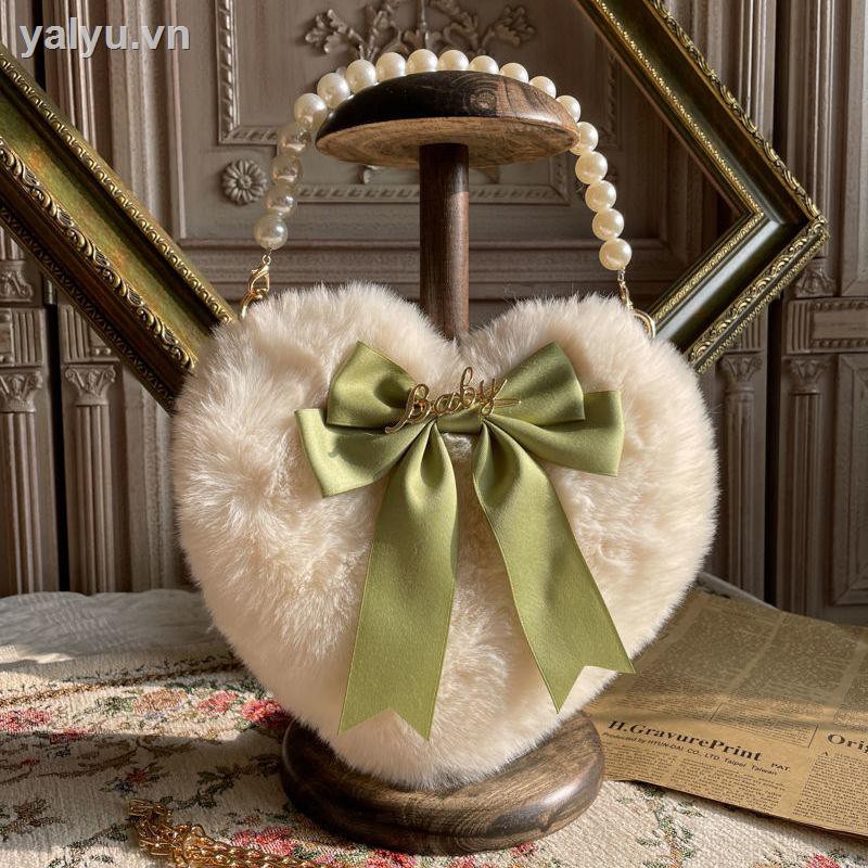 Túi xách lông nhung phối dây xích đính ngọc trai xinh xắn phong cách thời trang lolita