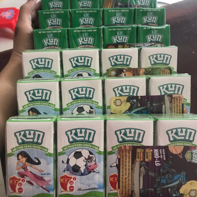 Vỉ sữa Kun Lif hỗ trợ tăng chiều cao 110ml x4 hộp