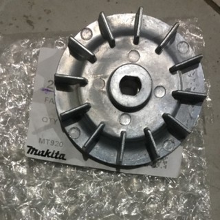 Cánh quạt máy chà nhám rung maktec MT925