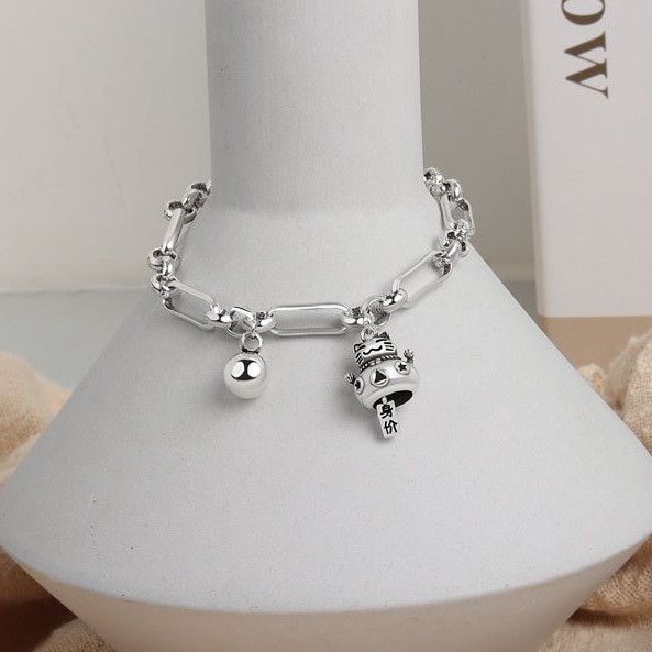 Vòng đeo tay MÈO CHIÊU TÀI GẮN CHUÔNG LỤC LẠC trang sức phụ kiện may mắn xinh xắn