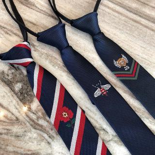 Cà Vạt Nam Thêu Hoa Hồng