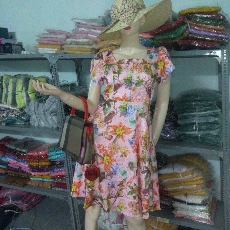 ĐẦM THIẾT KẾ ĐẦM DỰ TIỆC CAO CẤP VẢI GẤM LỤA THƯỢNG HẢI vải dày và mịn mát cực kỳ  đầm xoè kiểu công chúa