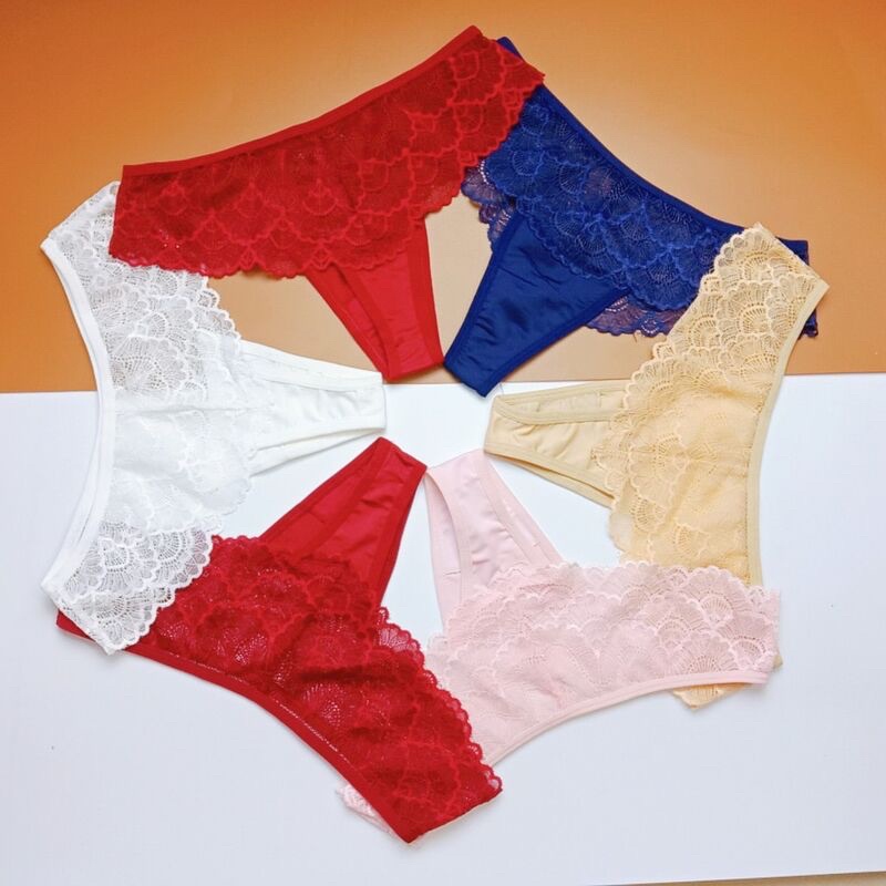 Quần Lót Lọt Khe Ren Lưng Bèo 063