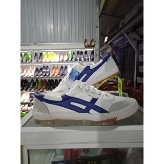 Giày Thượng Đình, giày đinh