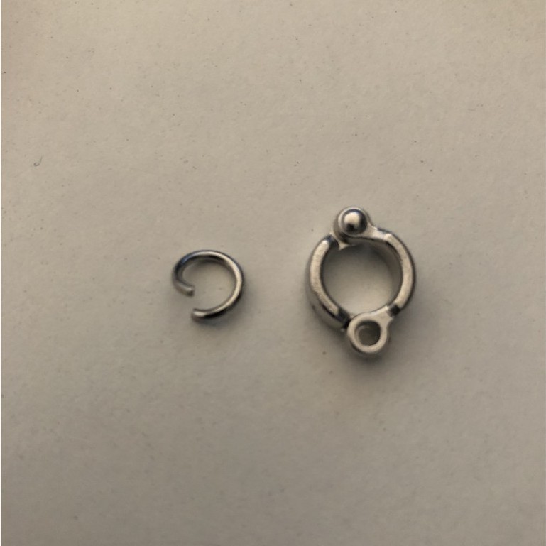 Vòng kẹp chân vẹt