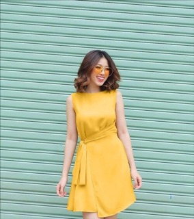 Đầm thắt eo tà vạt chéo