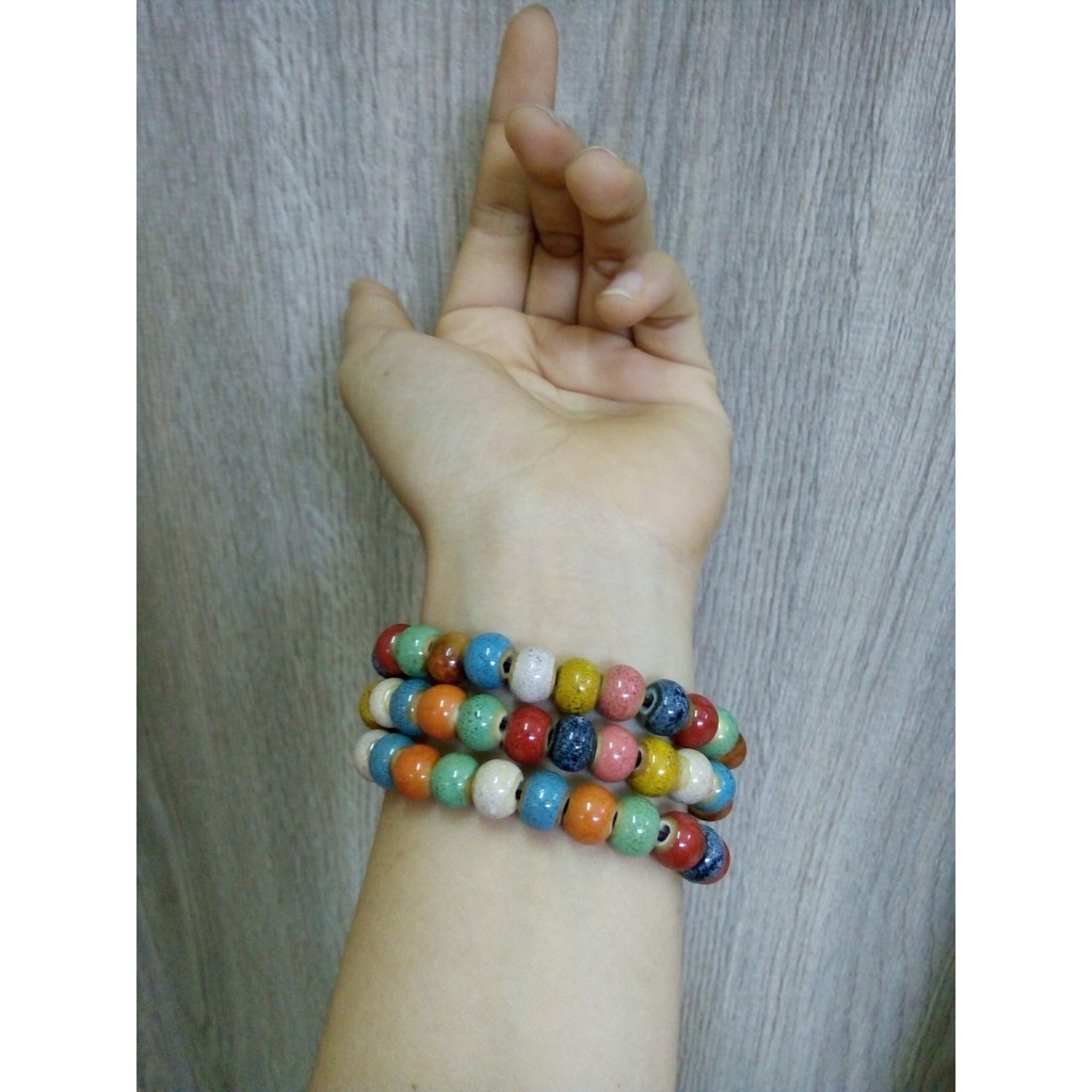 Vòng tay chuỗi hạt gốm sứ nhiều màu nam nữ thời trang đường kính hạt 0.7 cm