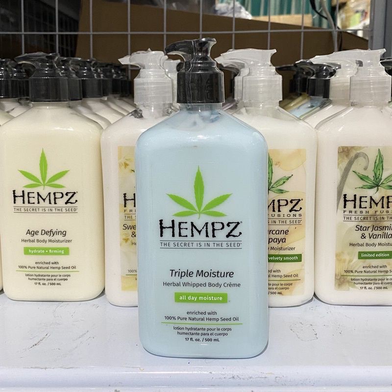 Kem Dưỡng Ẩm hằng ngày Hempz The Secret Is In The Seed 100% thành phần tự nhiên 500ml