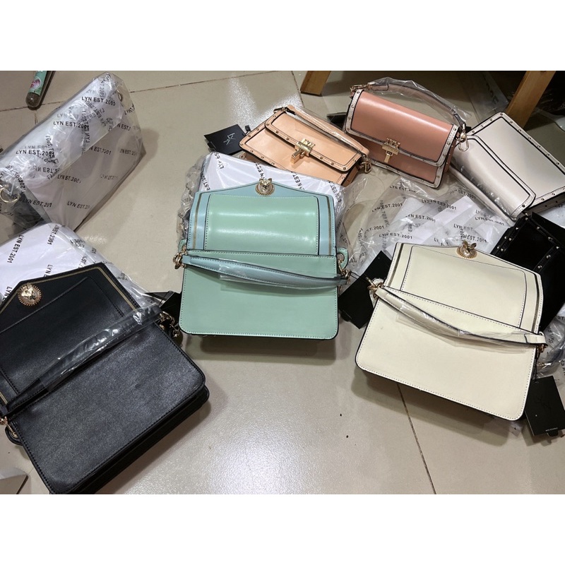 Túi lyn ô trám khoá ong